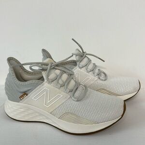 New Balance Woman shoes, size 7.5